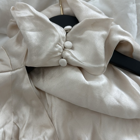 NEW! Dissh- Aisle Pearl Backless Midi Dress Size 8 Sleeveless Turtleneck - Picture 9 of 10